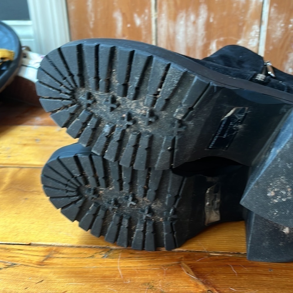 French connection heeled boots, Size 10 - Picture 6 of 6